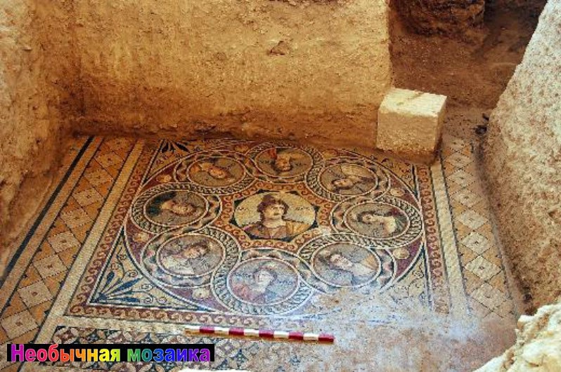 Раскопали фрески древнего Рима,и обнаружили надписи на Русском